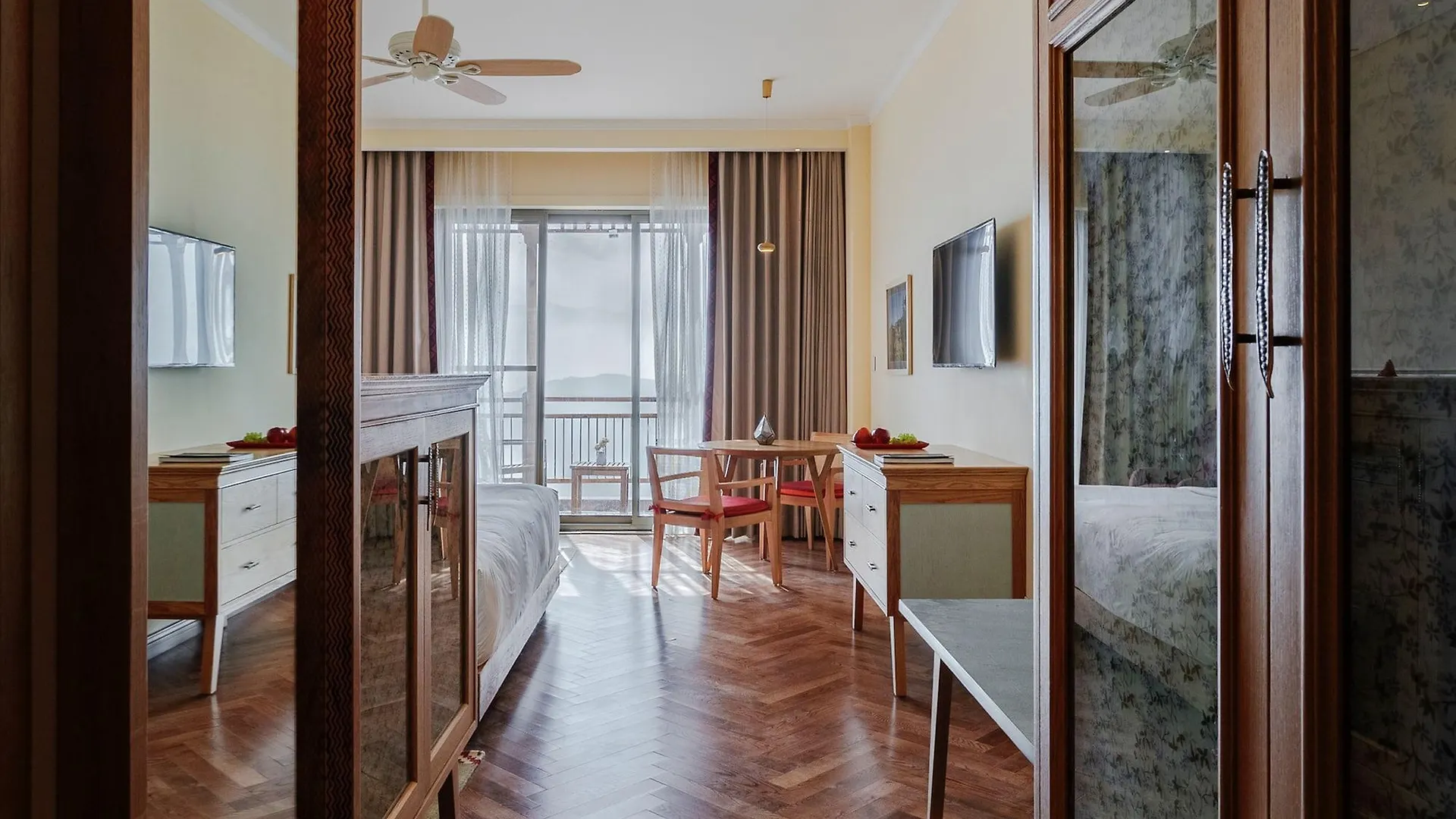Taj Theog Resort & Spa Шимла