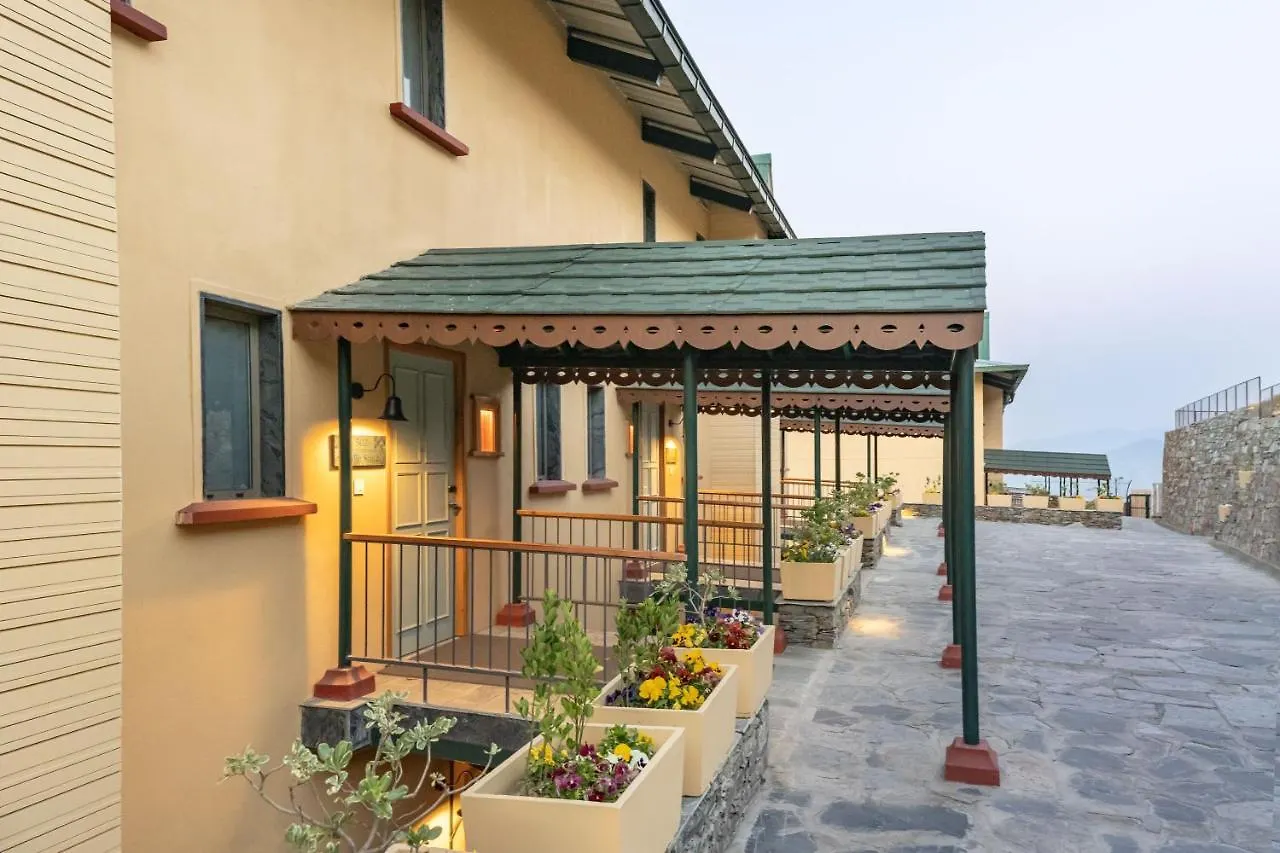 Taj Theog Resort & Spa Шимла